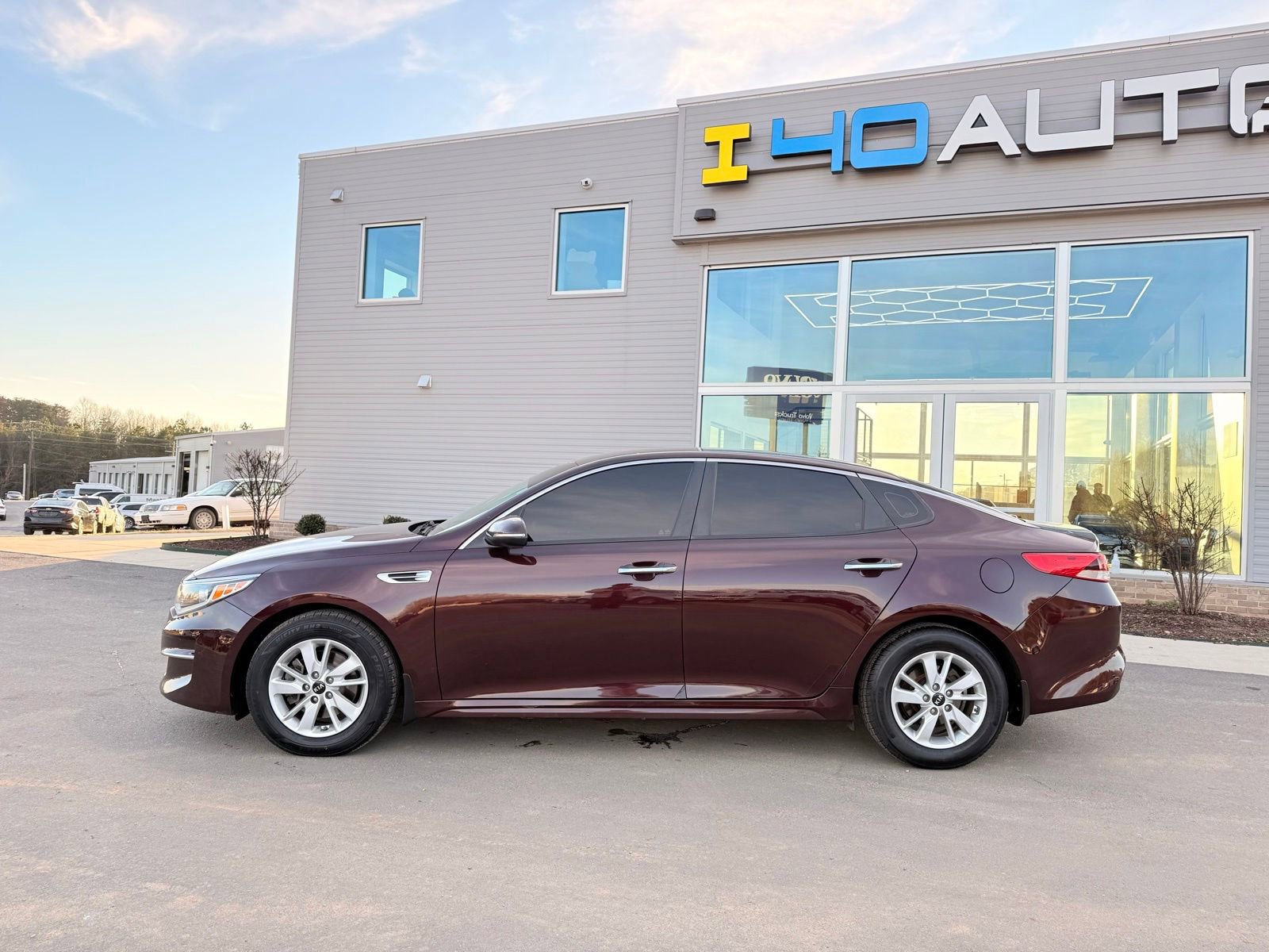 Used 2016 Kia Optima LX image 9