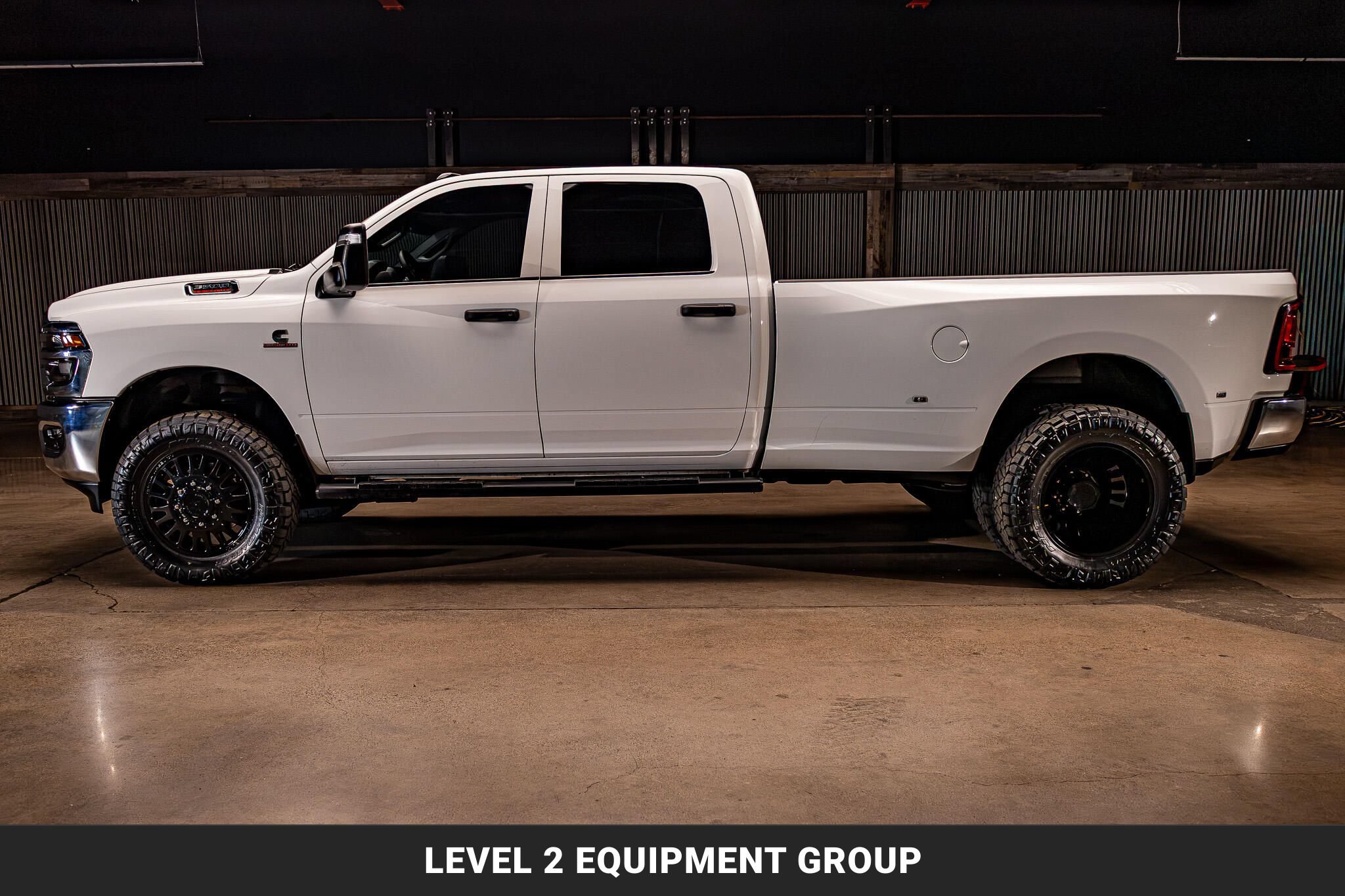 Used 2025 RAM 3500 Tradesman AWD/4WD image 6