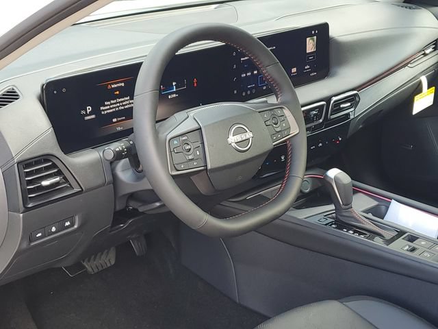 New 2026 Nissan Sentra SR w/ SR Premium Package FWD image 8