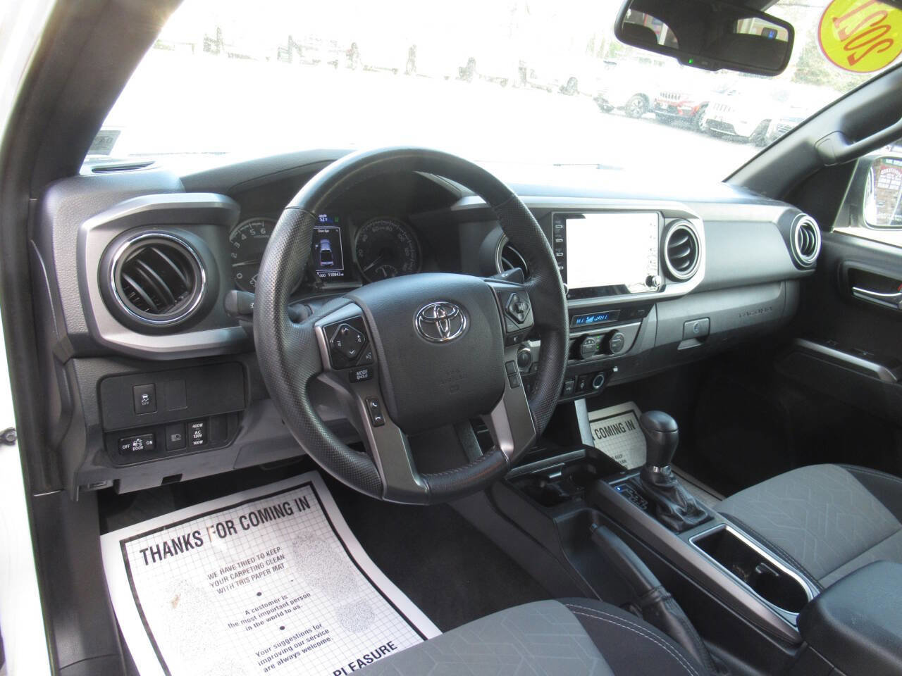 Used 2021 Toyota Tacoma TRD Sport w/ Technology Package AWD/4WD image 18