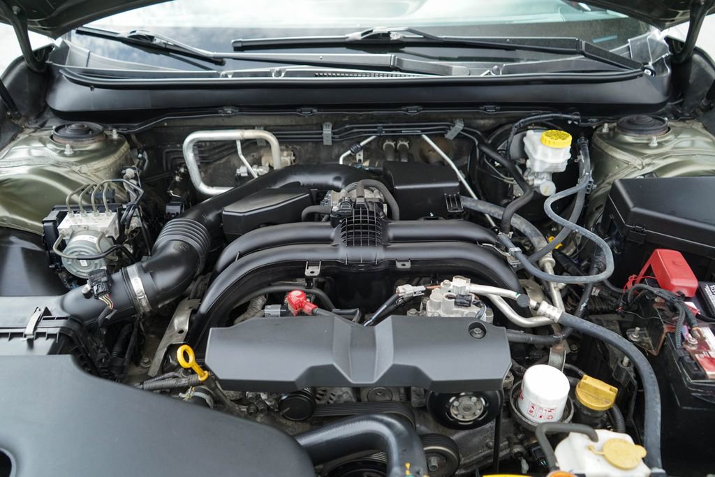 Used 2019 Subaru Outback 2.5i Touring image 34