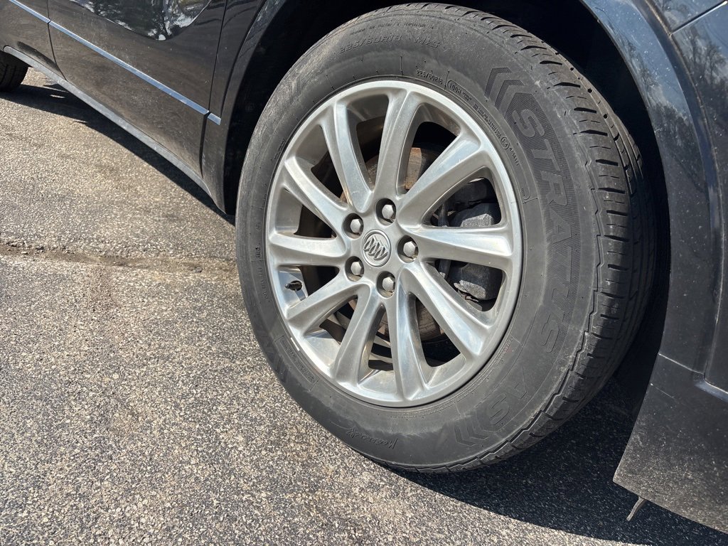 Used 2020 Buick Envision Essence image 4