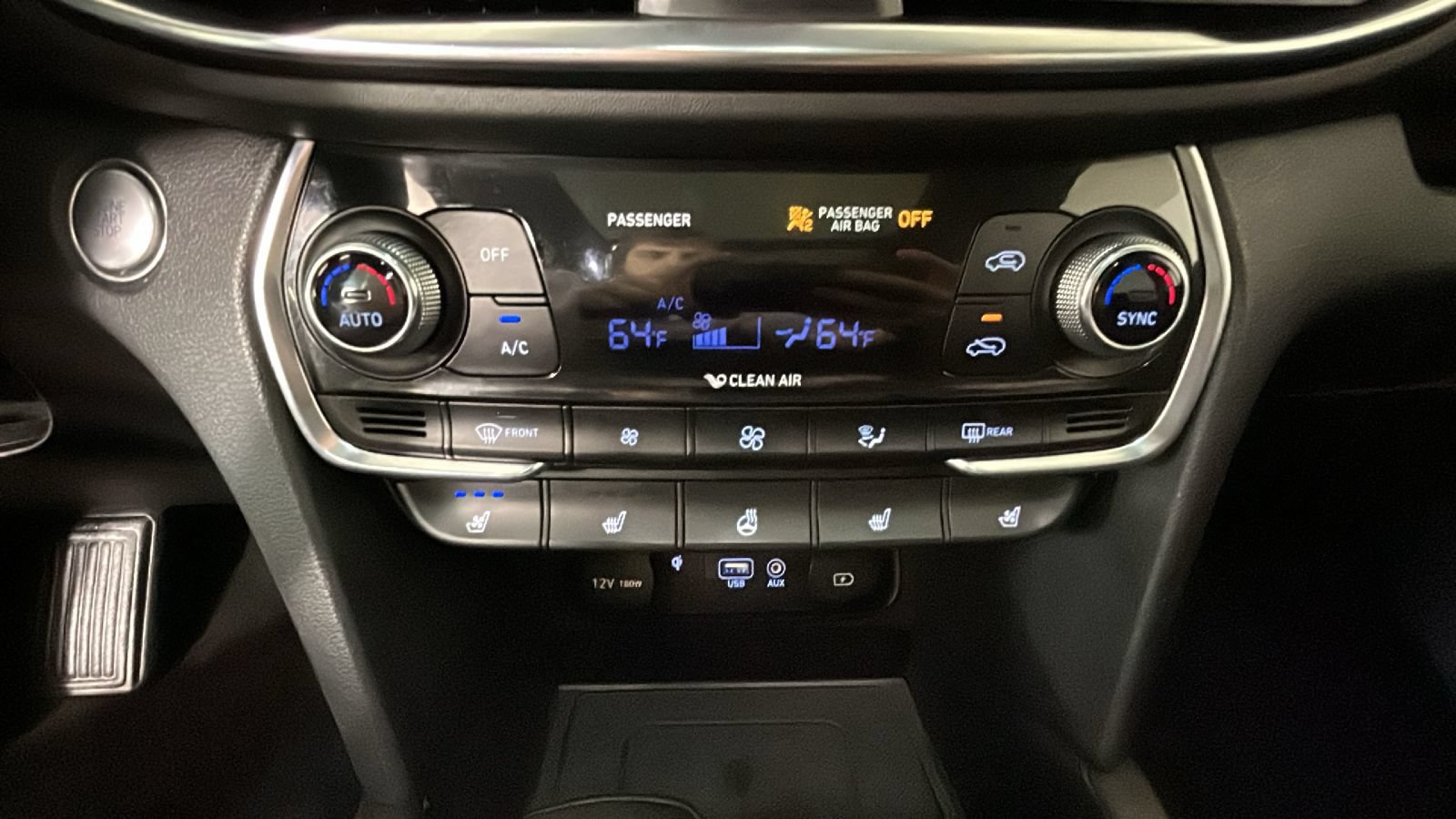 Used 2019 Hyundai Santa Fe AWD image 27