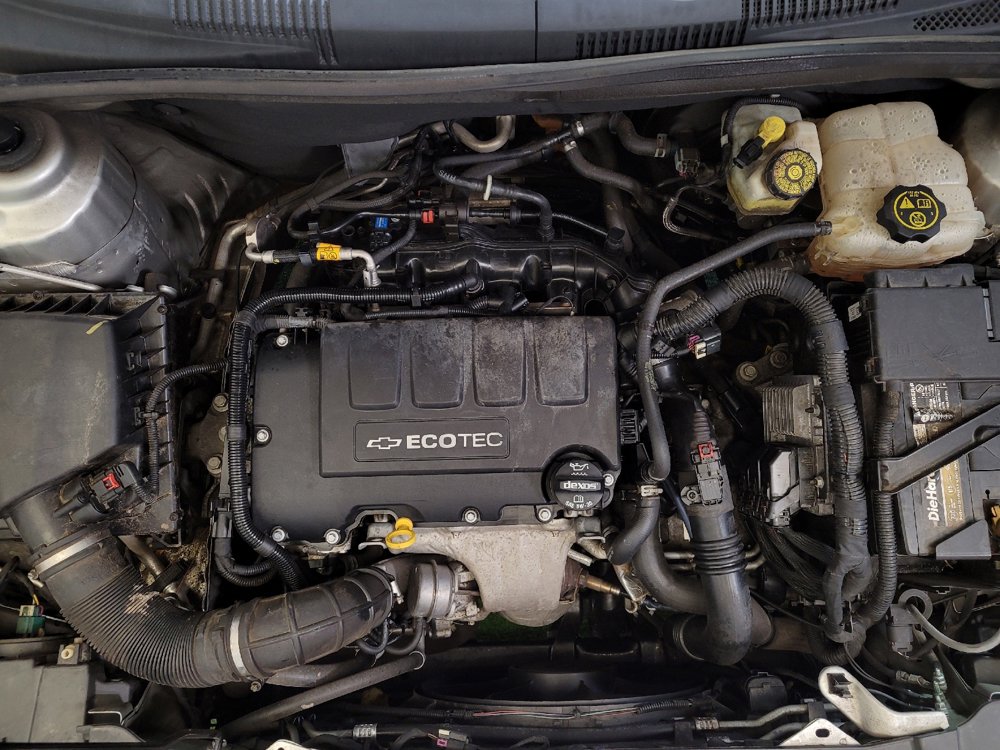 Used 2015 Chevrolet Cruze LT FWD image 30