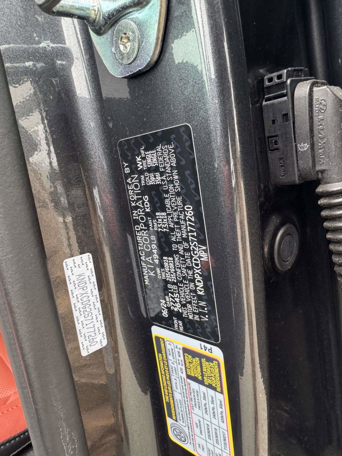 Used 2025 Kia Sportage SX Prestige image 25