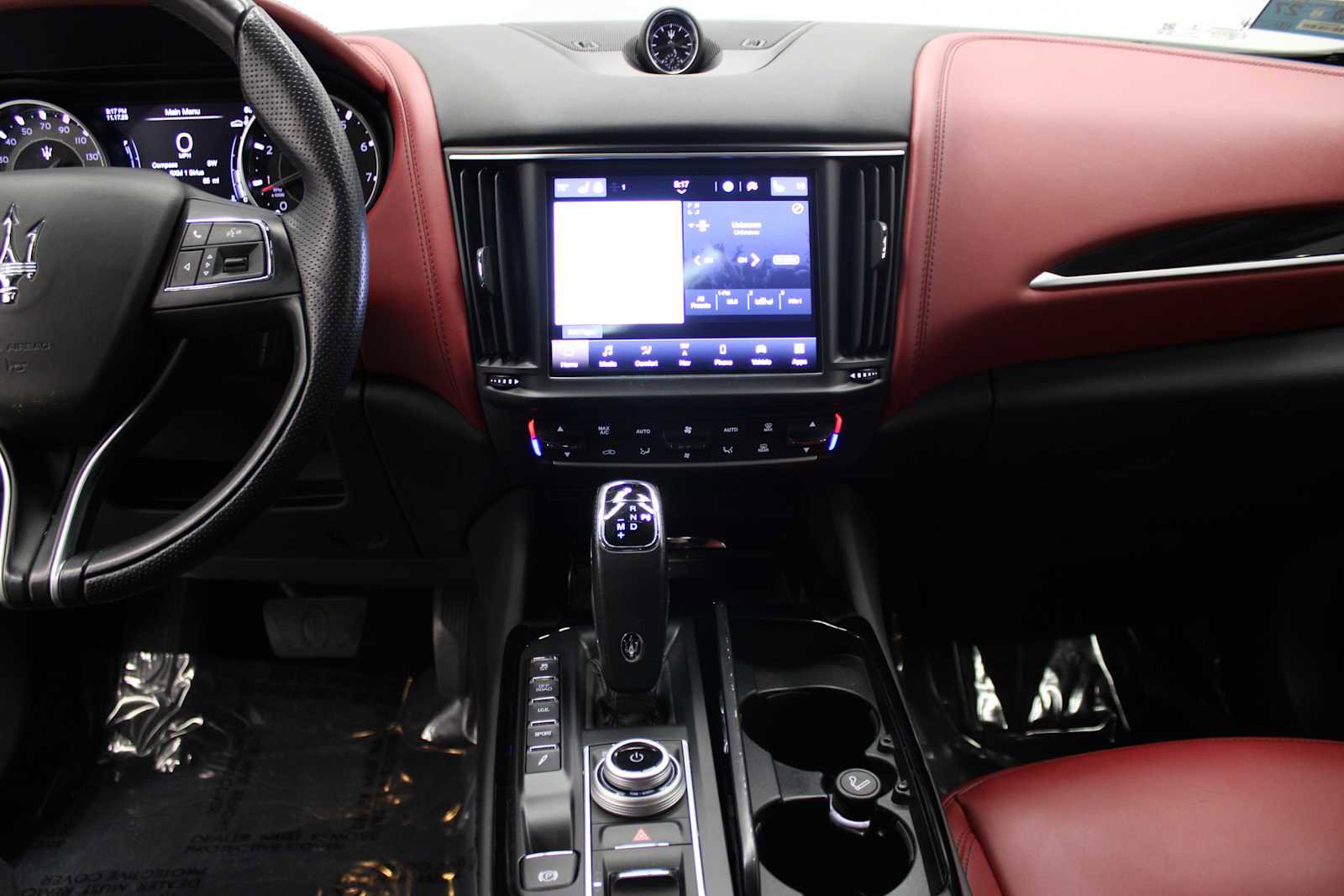 Used 2022 Maserati Levante GT image 25