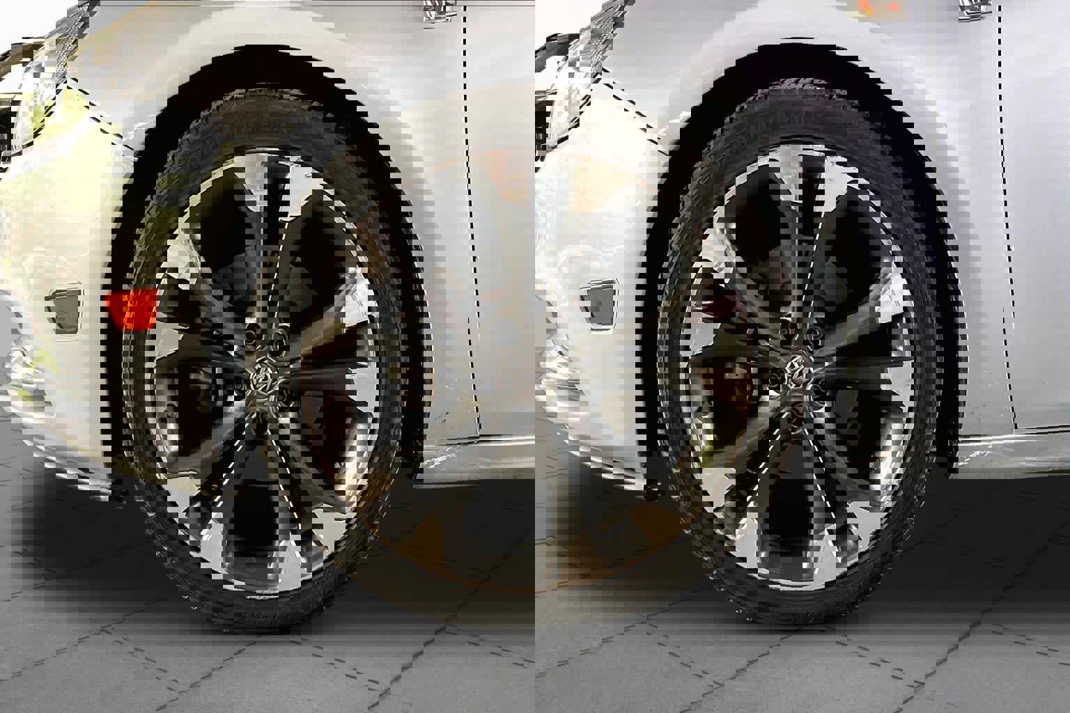 Used 2016 Buick Cascada Premium image 10