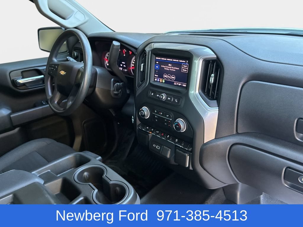 Used 2024 Chevrolet Silverado 1500 W/T w/ Z71 Off-Road Package AWD/4WD image 25