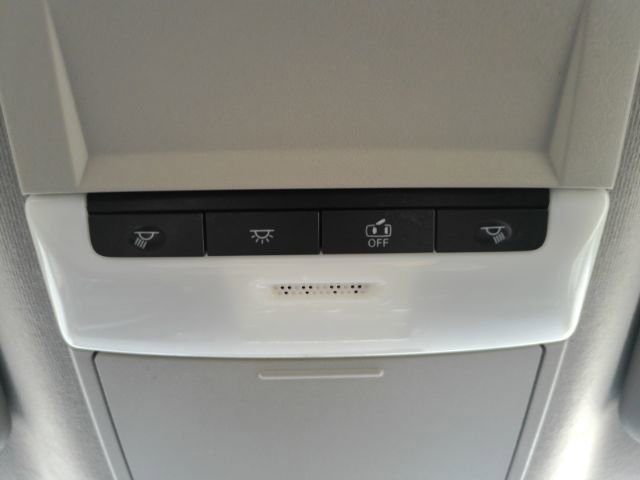 Used 2020 Nissan Sentra SR image 47