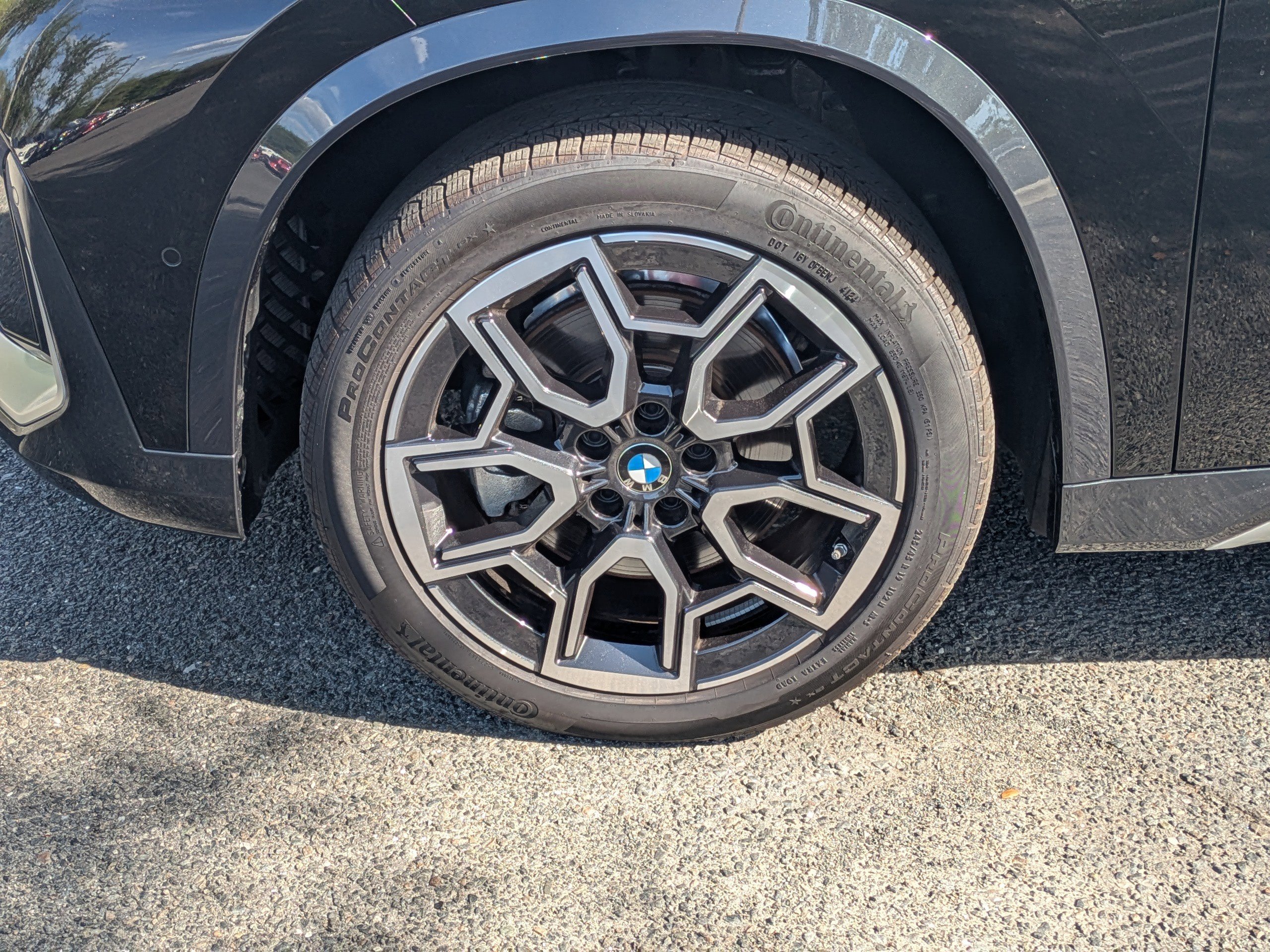 Used 2025 BMW X1 xDrive28i w/ Convenience Package image 3