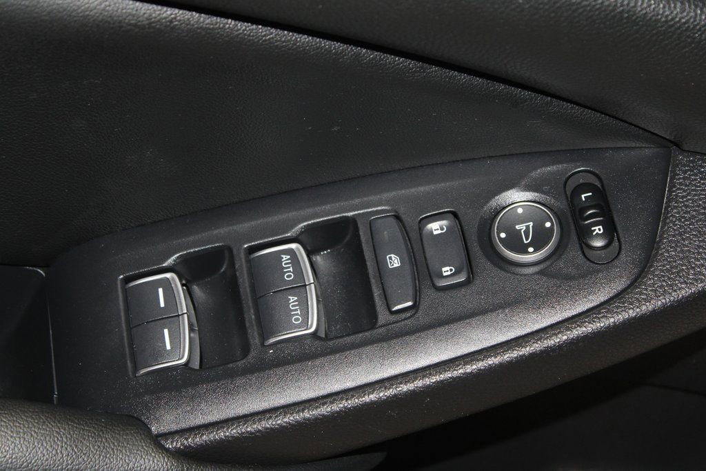 Used 2021 Honda Accord EX image 8