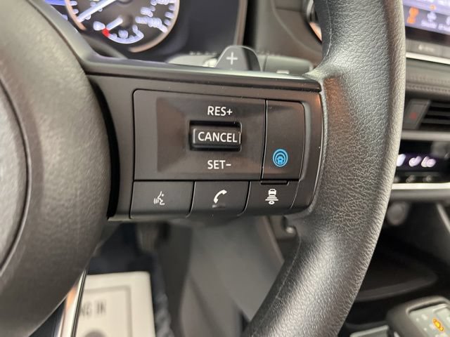 Used 2024 Nissan Rogue SV FWD image 23