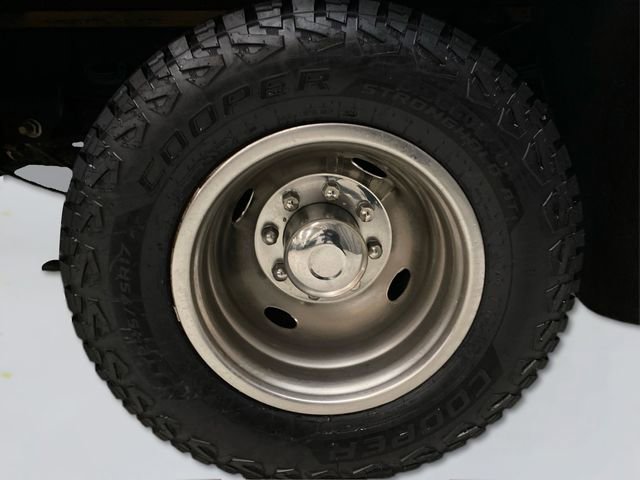 Used 2018 Ford F350 XL w/ Power Equipment Group image 17