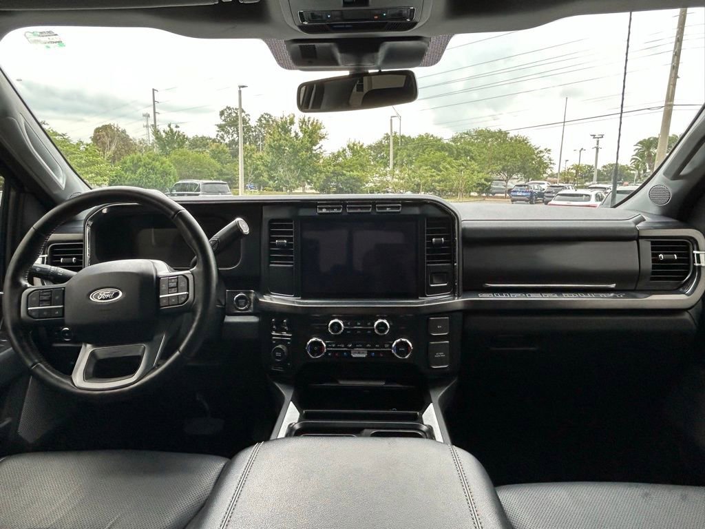 Used 2024 Ford F250 Lariat AWD/4WD image 10