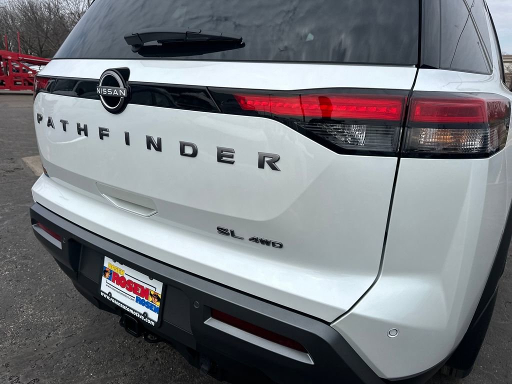 New 2026 Nissan Pathfinder SL image 33