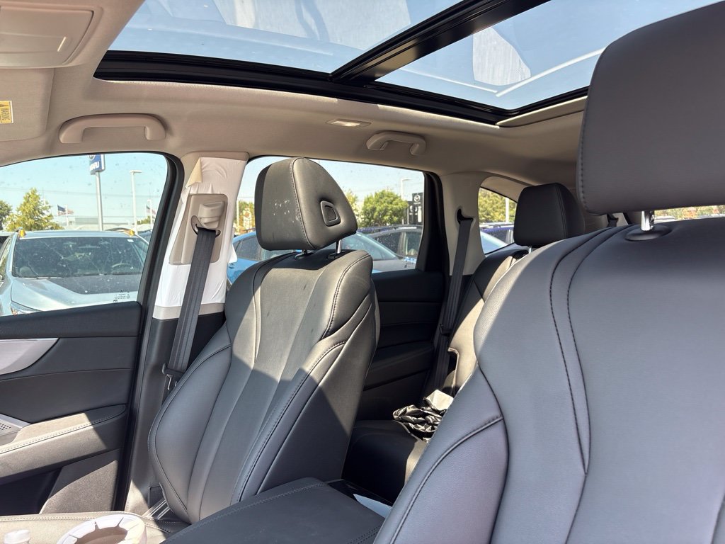Used 2025 Acura MDX SH-AWD image 4