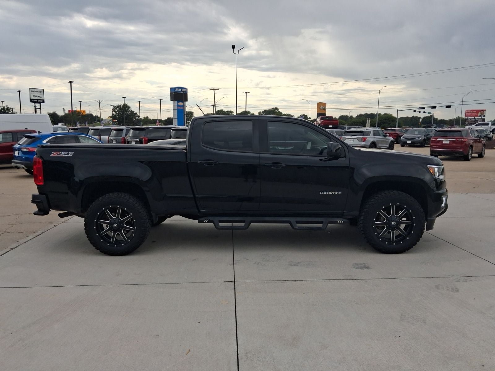 Used 2020 Chevrolet Colorado Z71 AWD/4WD image 6