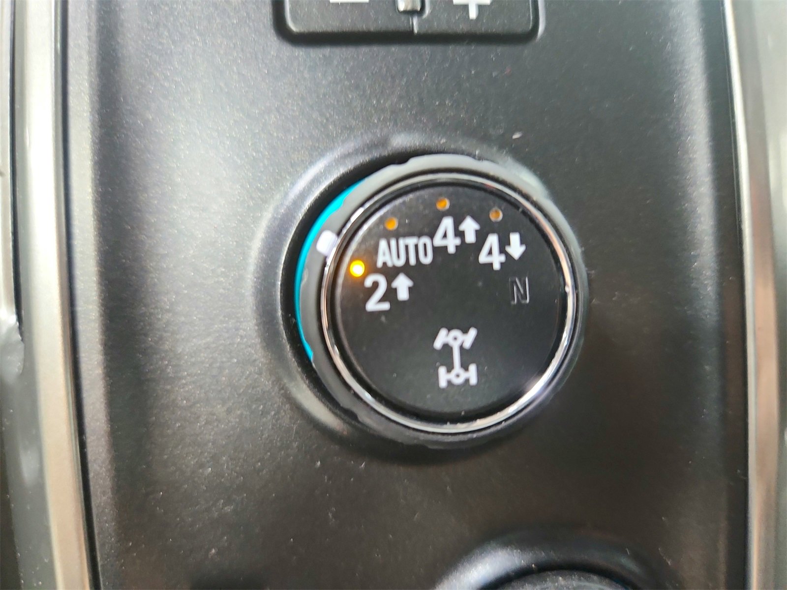 Used 2018 Chevrolet Silverado 1500 LT w/ All Star Edition image 25