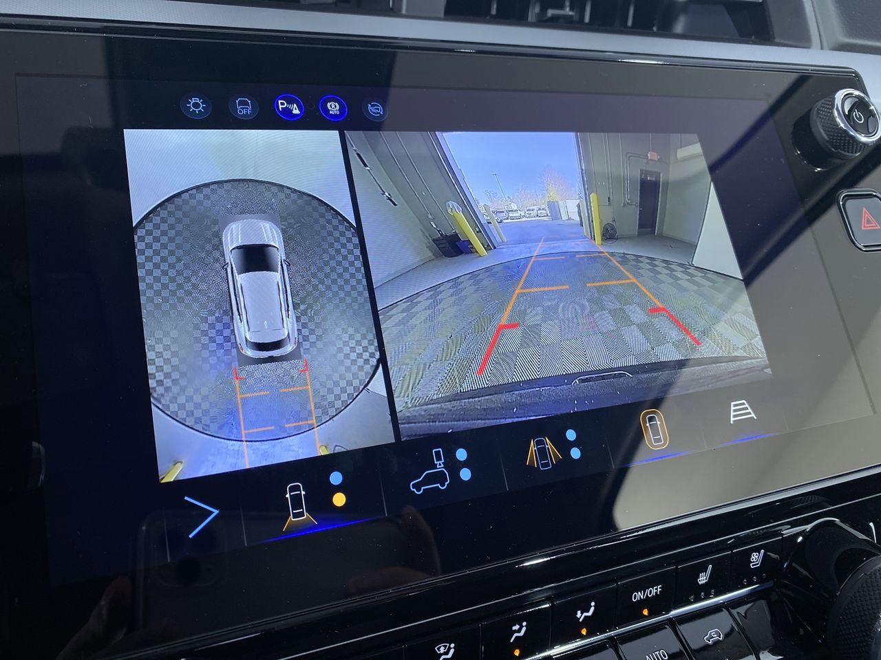 New 2027 Chevrolet Bolt RS w/ Technology Package image 7