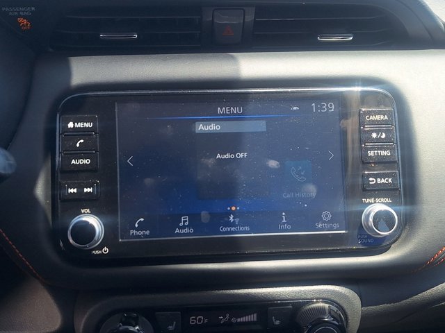 Used 2023 Nissan Kicks SR w/ SR Premium Package FWD image 12