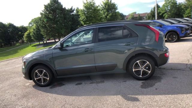 New 2025 Kia Niro EX image 8