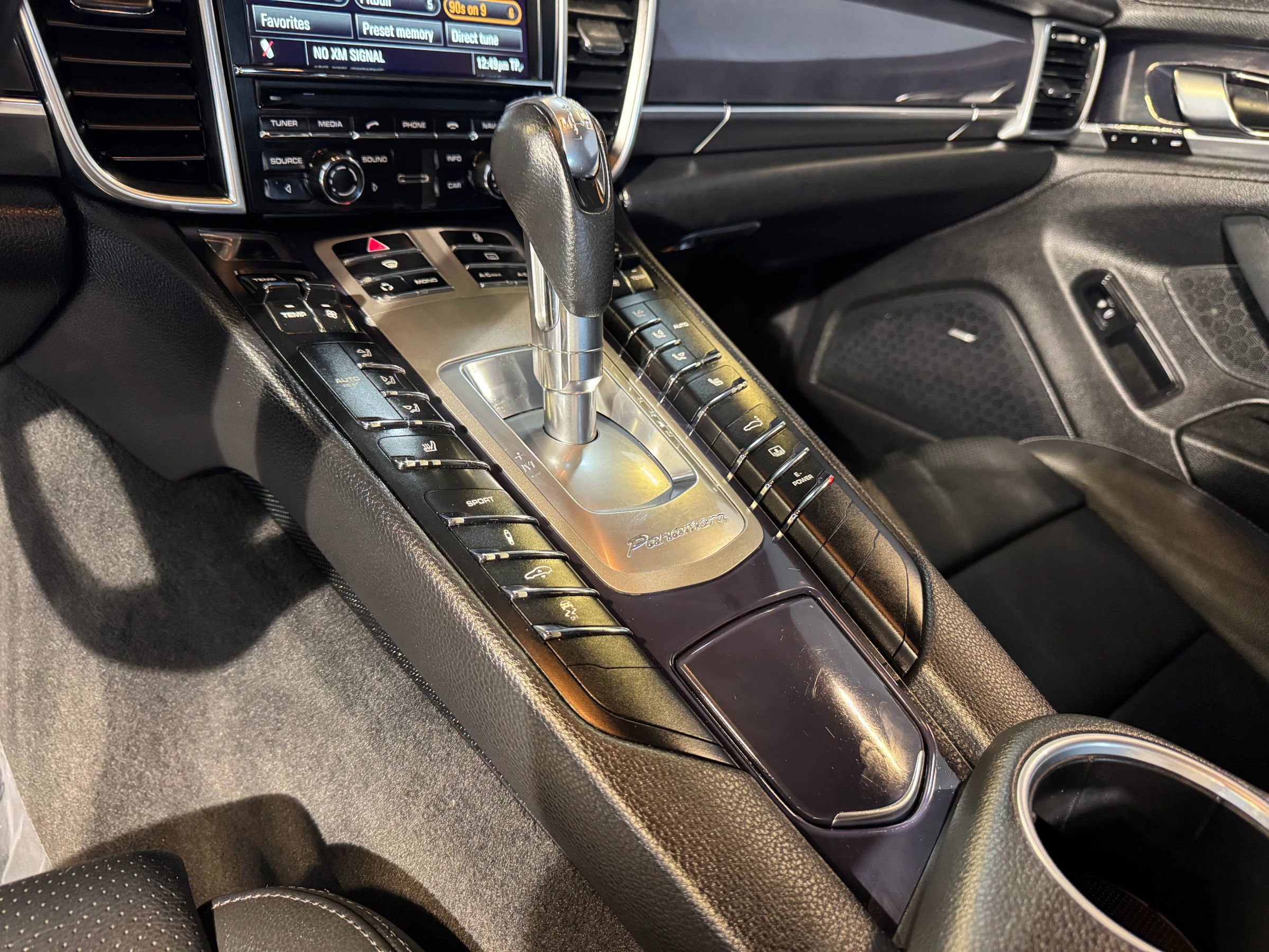 Used 2013 Porsche Panamera S image 18