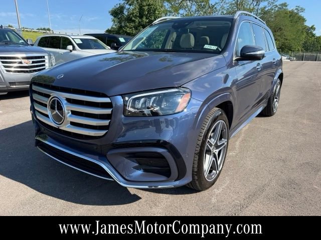 Certified 2026 Mercedes-Benz GLS 450 4MATIC image 2