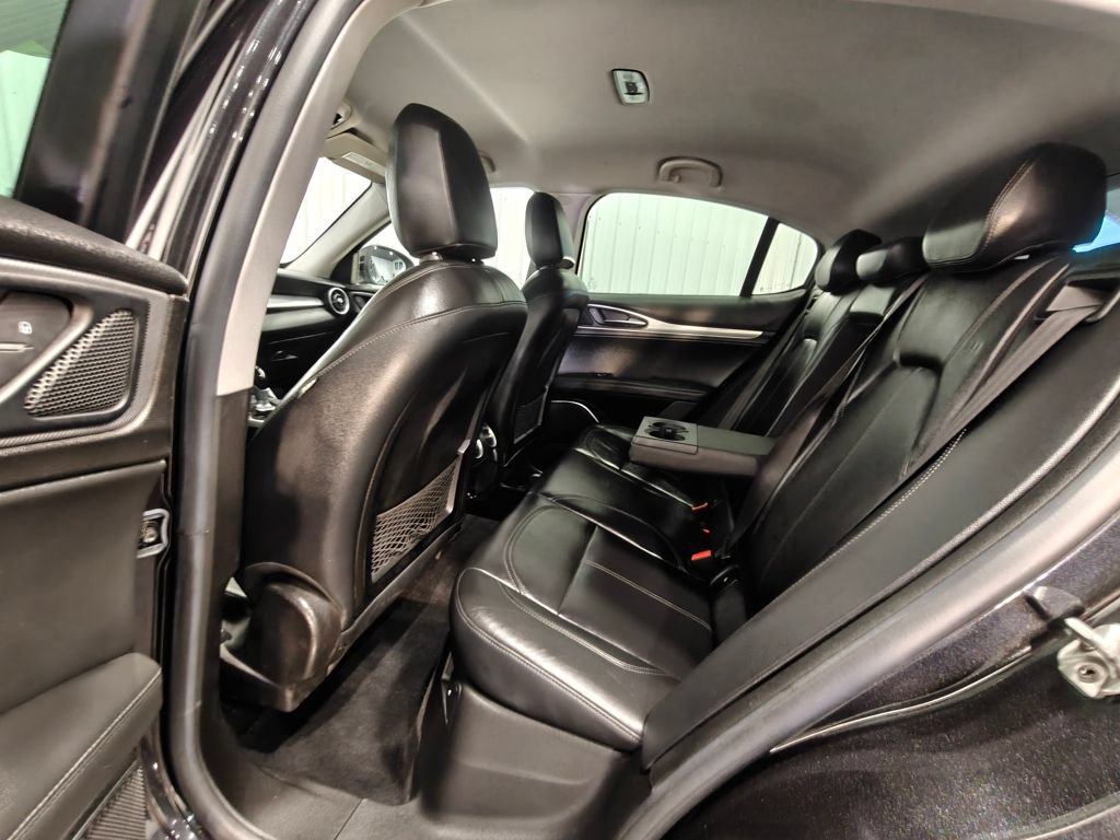 Used 2018 Alfa Romeo Stelvio AWD w/ Cold Weather Package image 26