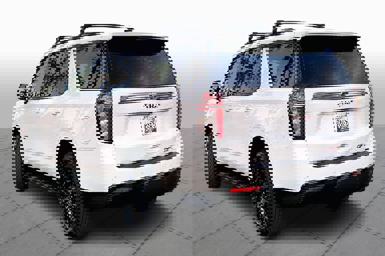 Used 2021 Chevrolet Tahoe RST w/ Luxury Package image 12