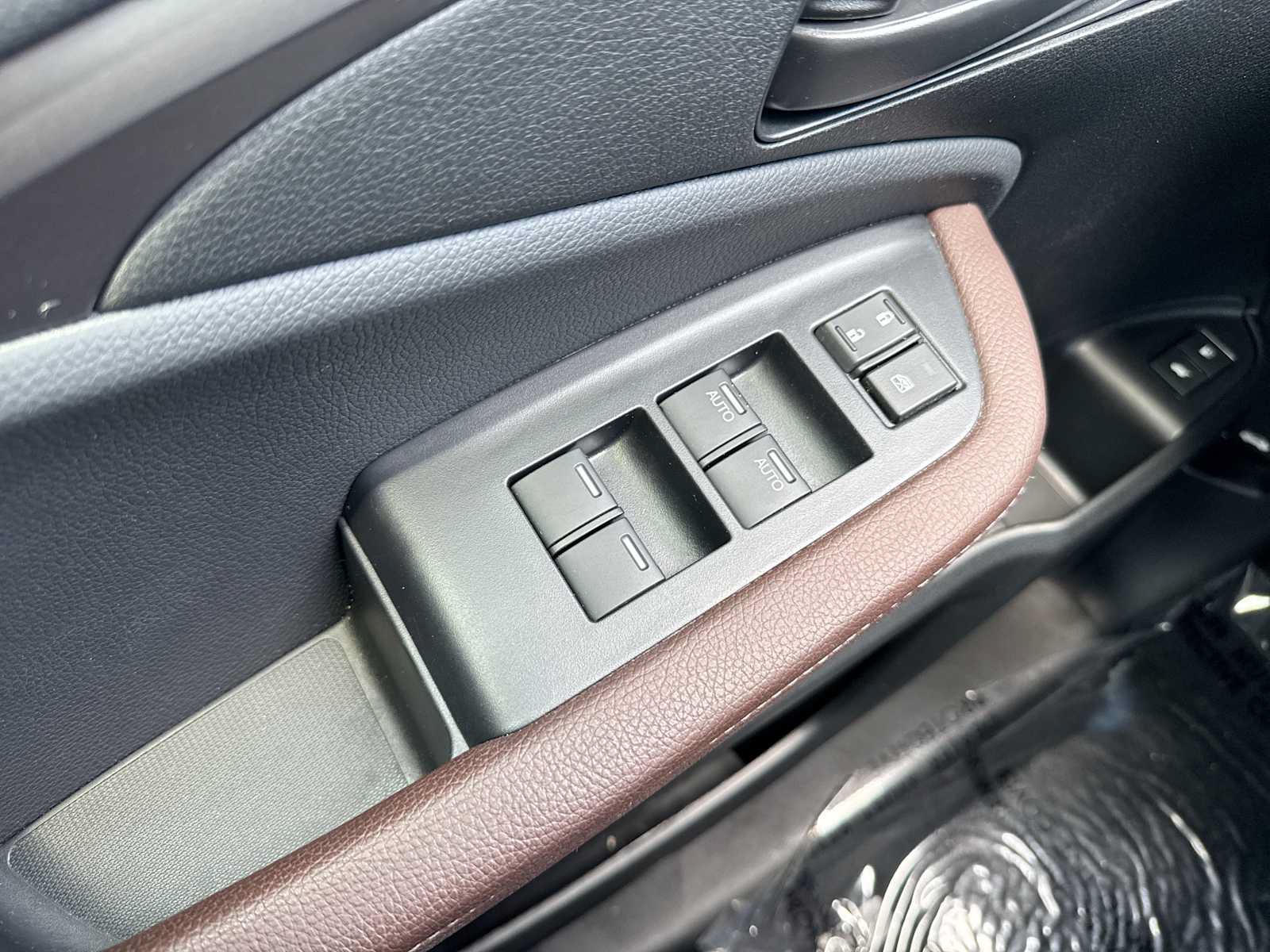 Certified 2024 Honda Passport EX-L image 15