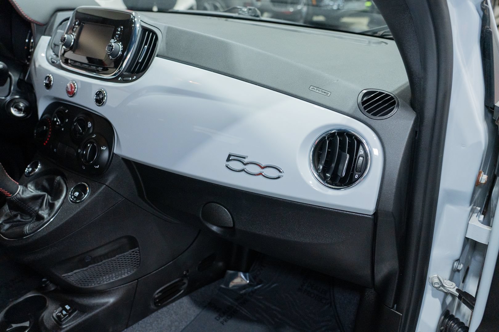 Used 2016 FIAT 500 Abarth FWD image 28