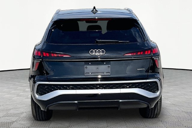 New 2026 Audi Q5 Premium Plus AWD/4WD image 4