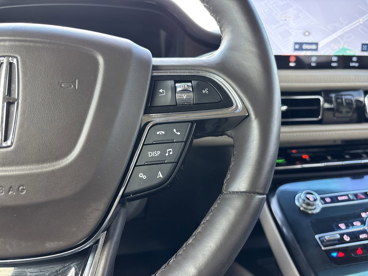 Used 2022 Lincoln Nautilus Reserve w/ Equipment Group 201A image 30