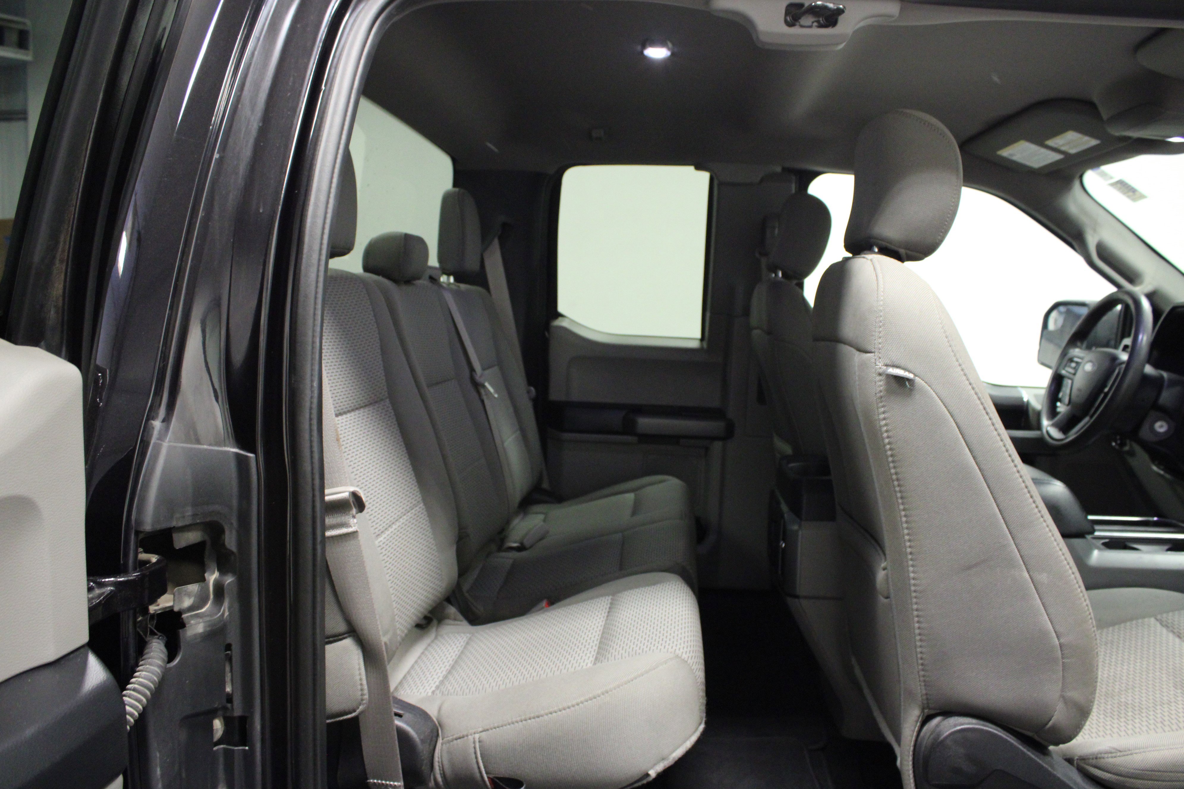 Used 2019 Ford F150 XLT image 14