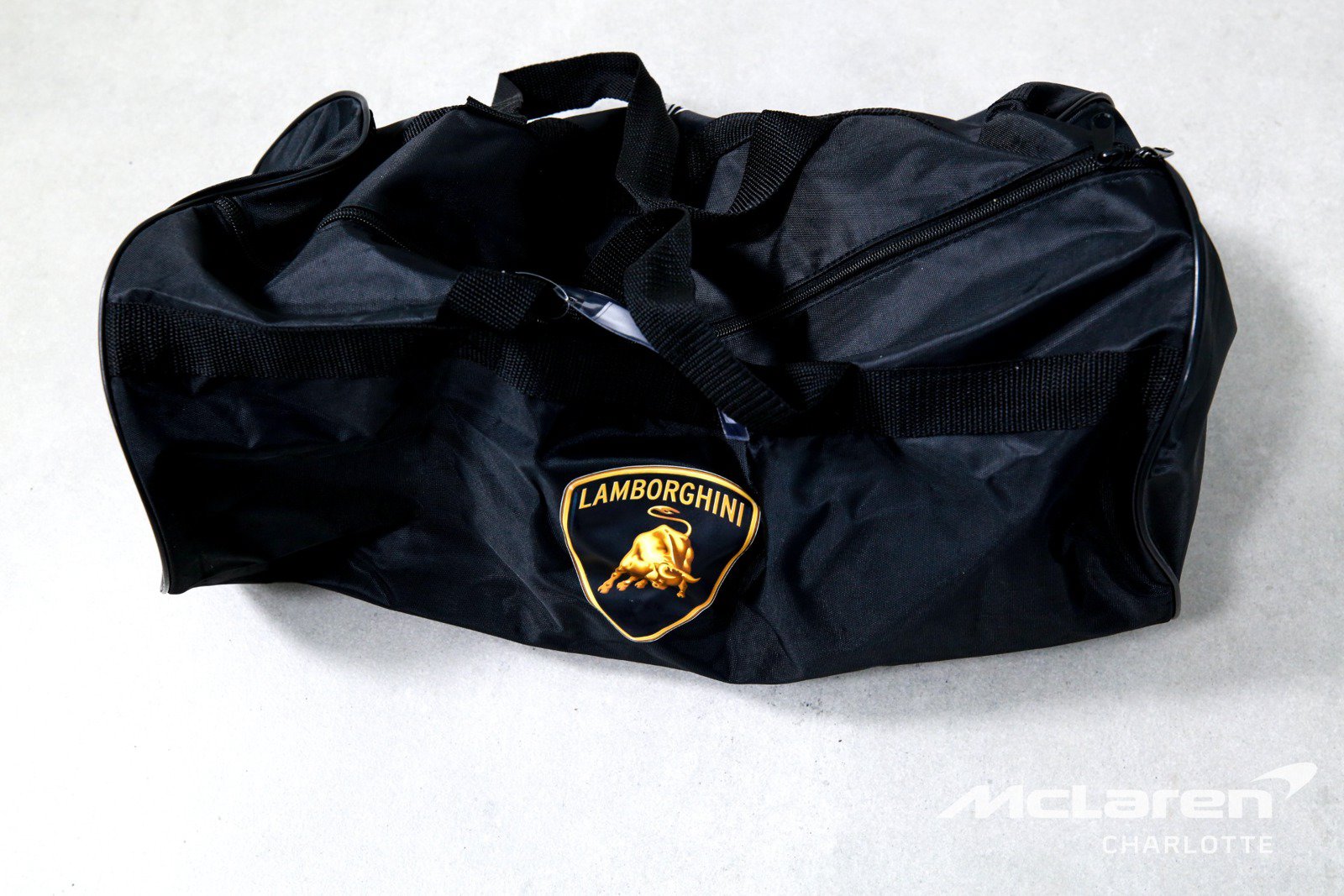 Used 2025 Lamborghini Revuelto AWD/4WD image 25