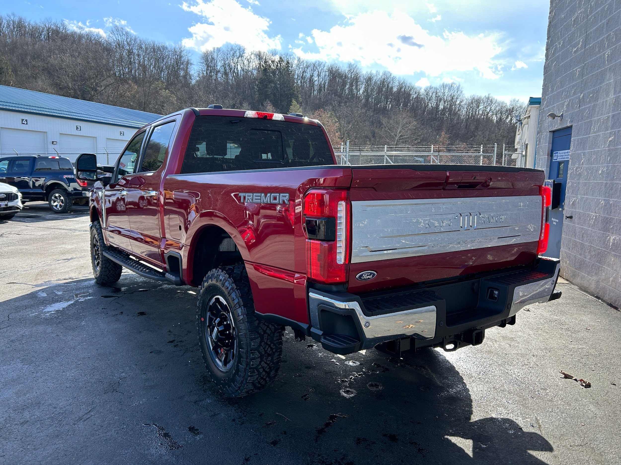 New 2026 Ford F250 King Ranch w/ Tremor Off-Road Package AWD/4WD image 9