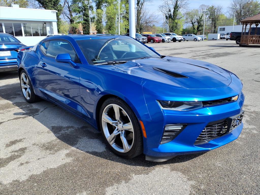 Used 2017 Chevrolet Camaro SS image 1