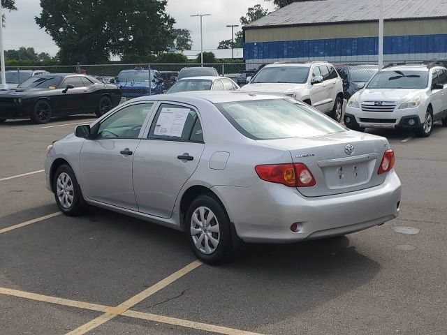 Used 2009 Toyota Corolla FWD image 3