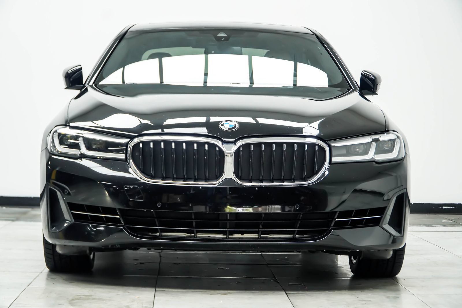 Used 2021 BMW 540i xDrive w/ Premium Package AWD/4WD image 8