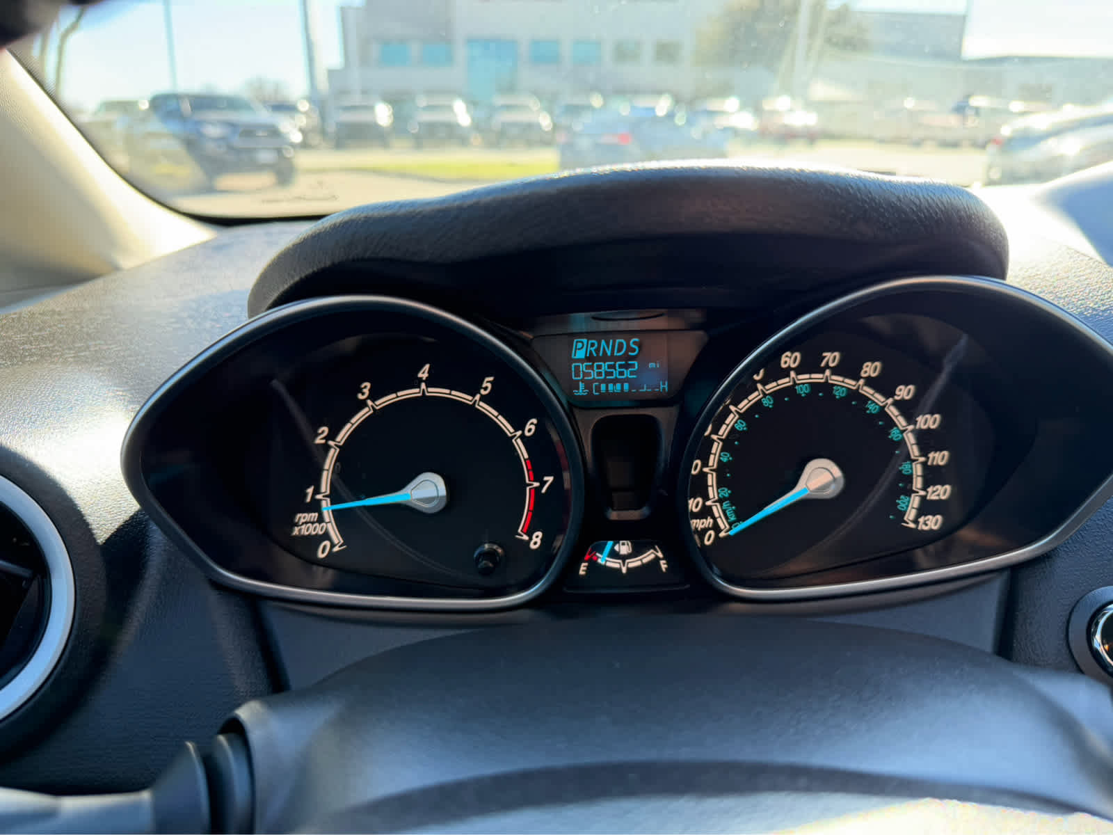 Used 2014 Ford Fiesta Titanium image 11