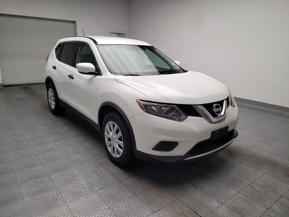 Used 2016 Nissan Rogue S w/ S Family Package FWD image 13