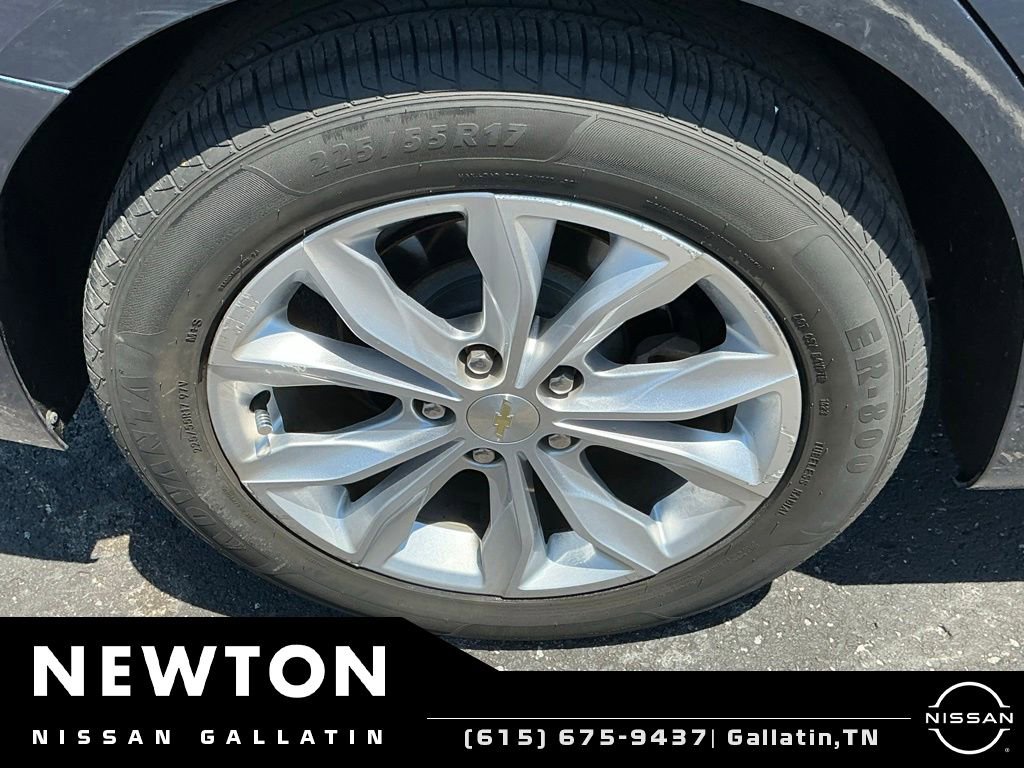 Used 2021 Chevrolet Malibu LT FWD image 25
