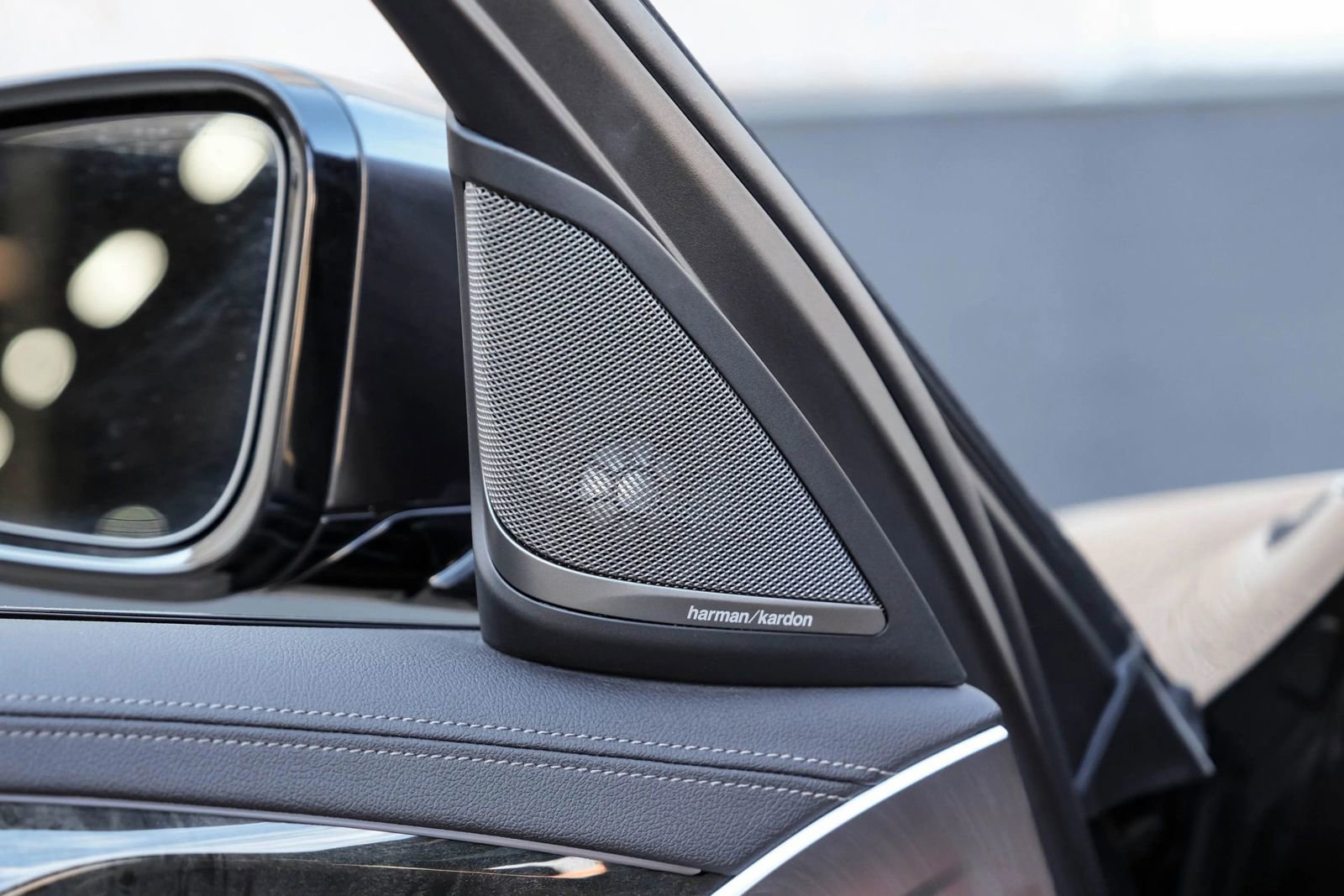 Used 2023 BMW 540i xDrive w/ Executive Package image 55