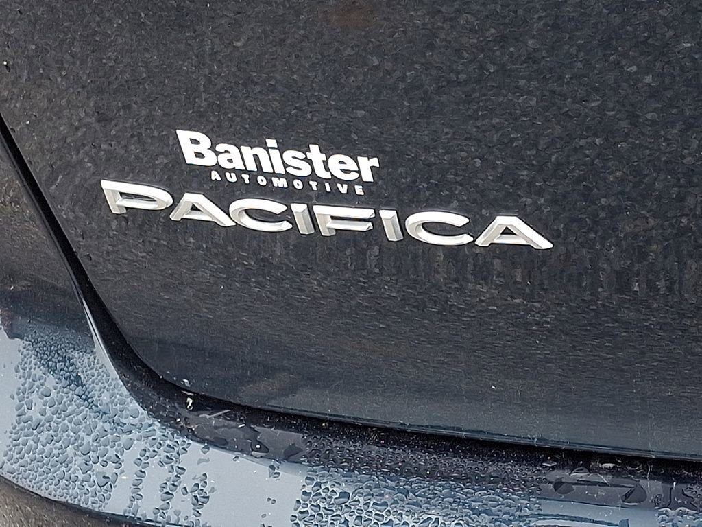 Used 2023 Chrysler Pacifica Pinnacle image 37