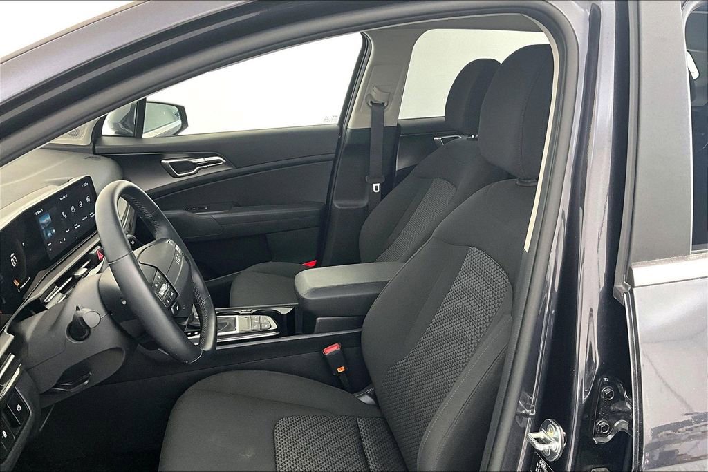 Used 2026 Kia Sportage LX image 29