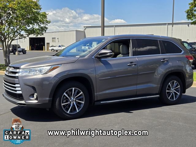Used 2022 Toyota RAV4 LE FWD image 7