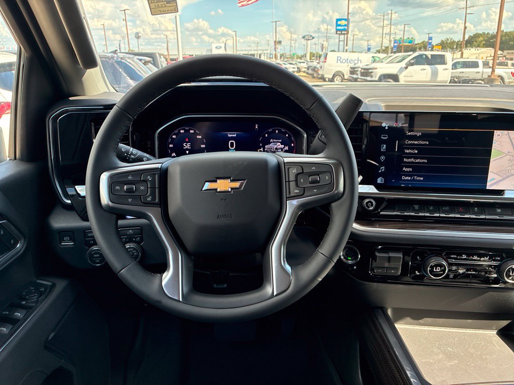 New 2026 Chevrolet Silverado 3500 LT AWD/4WD image 15