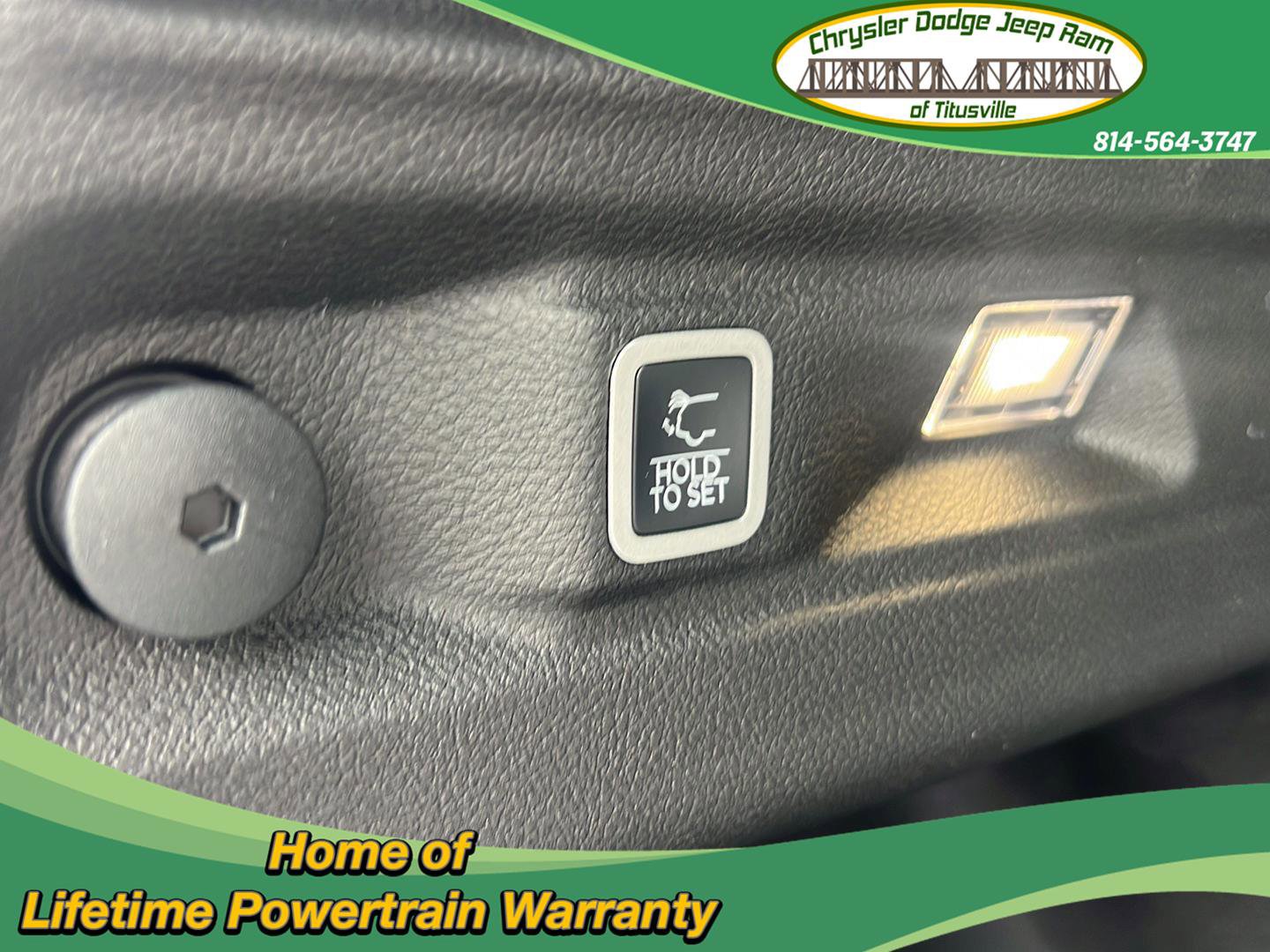 New 2025 Jeep Grand Cherokee L Laredo w/ Luxury Tech Group I image 15