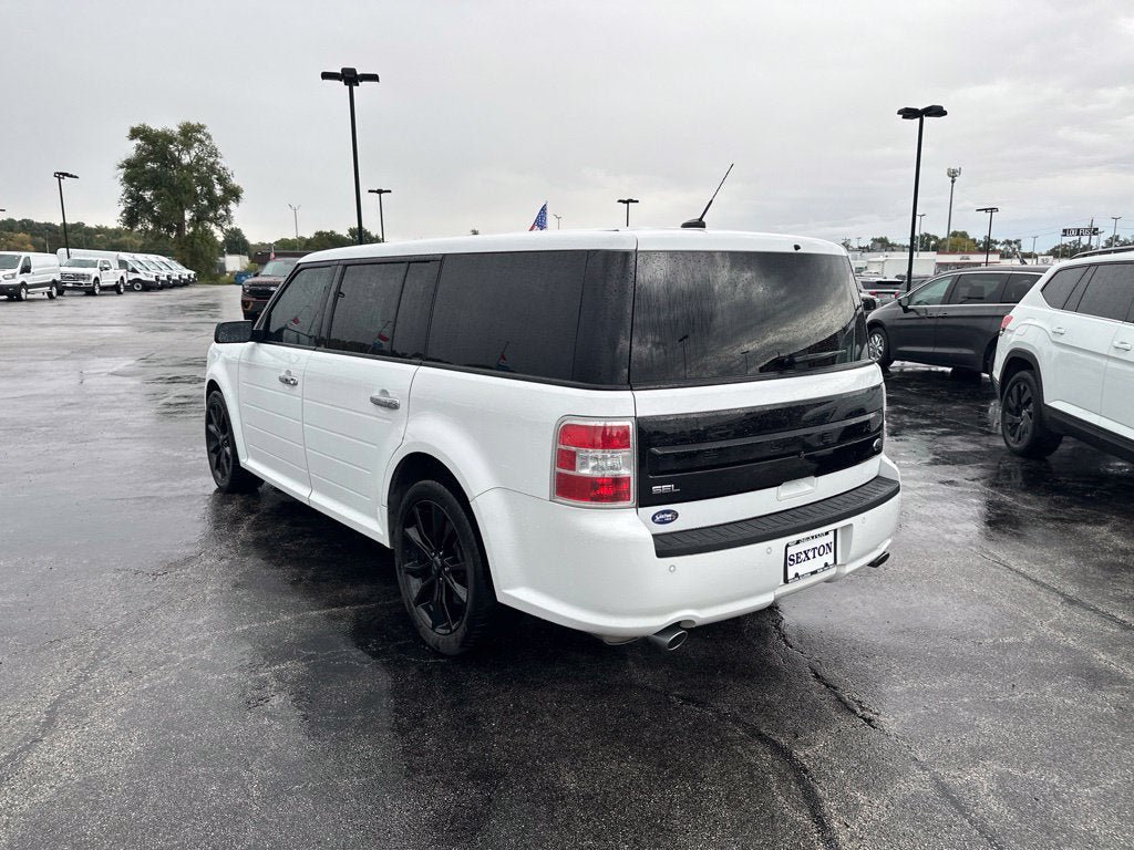 Used 2019 Ford Flex SEL w/ Equipment Group 202A FWD image 4
