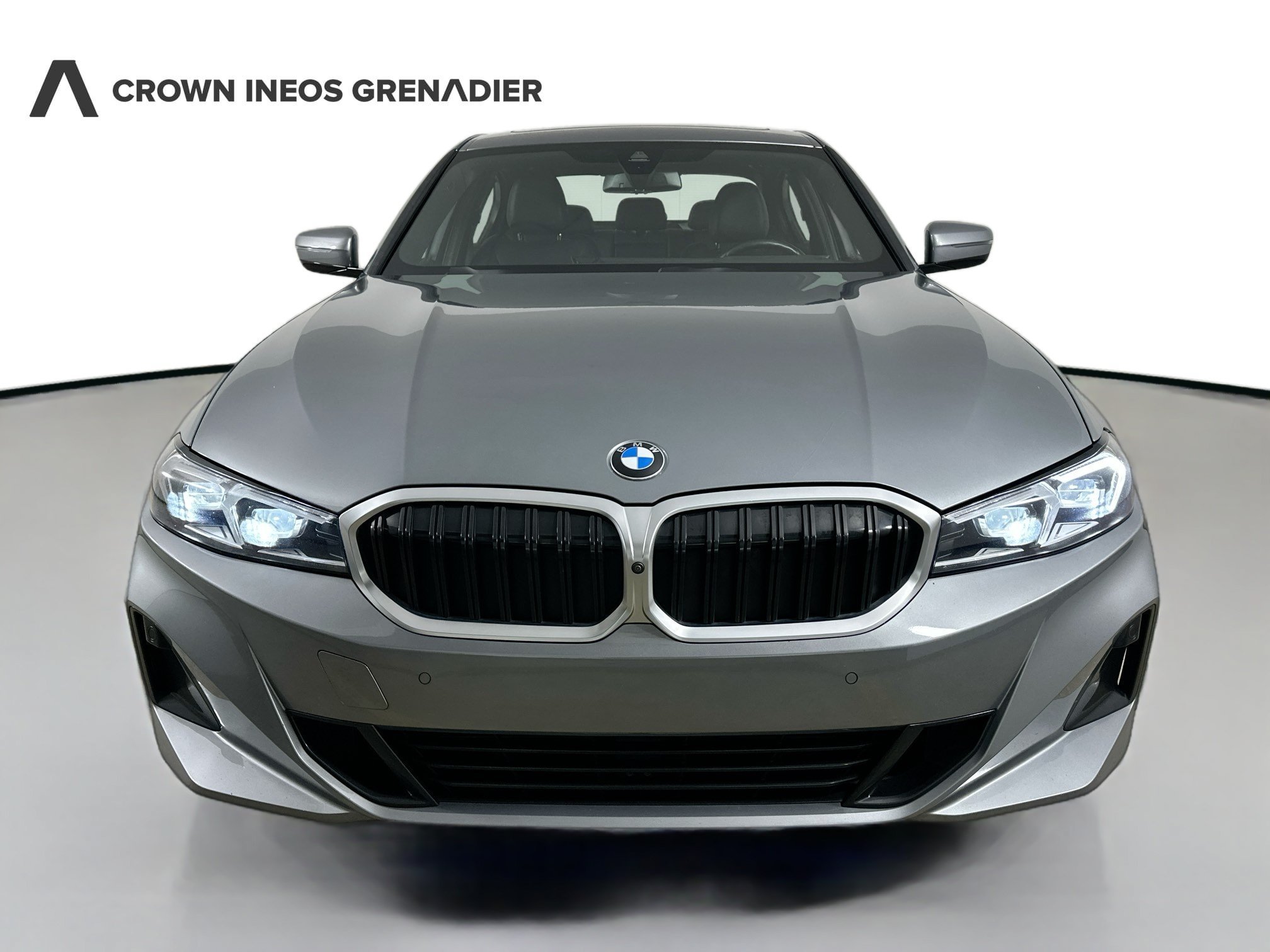 Used 2023 BMW 330i xDrive Sedan w/ Premium Package AWD/4WD image 2